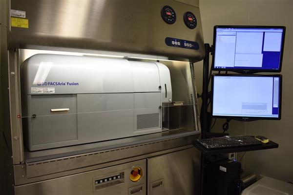 F5 十四色高效能細胞分選儀