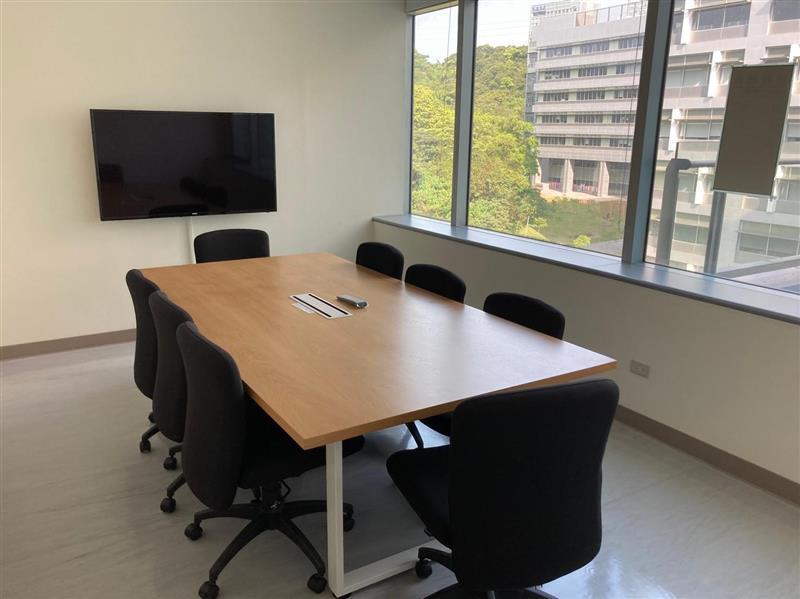 育成中心會議室